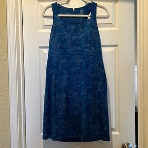 Title Nine Women’s Dress size 12 (runs small)